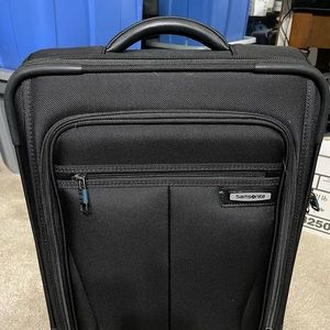 Samsonsite luggage